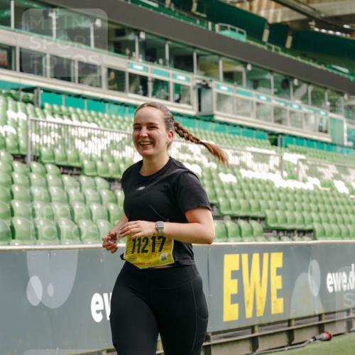 13.09.2026 - 21. swb-Marathon Bremen Michael Burmester http://msf.ph/oto/10424313 13.09.2026 10:47:04 Laufen im Stadion 10161, 10349, 10472, 10535, 10895, 10933, 10970, 11050, 11104, 11181, 11244, 11296, 11309, 11367, 11457, 11529, 11530, 11546, 11573, 11574, 11579, 11639, 11663, 11675, 11709, 11760, 11821, 12157, 12211, 12285, 12316, 12317, 12340, 12374, 12422, 12462, 10002, 10004, 10005, 10176, 10271, 10295, 10303, 10325, 10330, 10335, 10361, 10362, 10459, 10513, 10629, 10756, 10779, 10882, 10997, 10999, 11233, 11307, 11355 meine-sportfotos.de