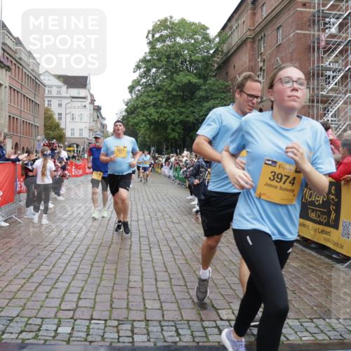 13.09.2026 - Kiel Lauf Yannick Fuchs http://msf.ph/oto/10424314 13.09.2026 09:45:48 Ziel 557, 2127, 2788, 3025, 3142, 3301, 3974, 4413, 4569, 5511, 5757, 7202, 7349, 7572, 9841, 10036, 10142, 10392, 10445, 12374, 1023, 1503, 1579, 2017, 2282, 2835, 3408, 3479, 4606, 5103, 5369, 5399, 5400, 5811, 6038, 6097, 6098, 7854, 8126, 8152, 8854, 9425, 9456, 9897, 10498, 11939, 12069, 12281, 12347, 12348, 12351, 1415, 1418, 2482, 4909, 4910, 4918, 5234, 5829, 6732, 7911, 7924, 8244, 8611, 8859, 10203, 10685, 10719, 10898, 12841, 312, 2282, 2786, 3479 meine-sportfotos.de