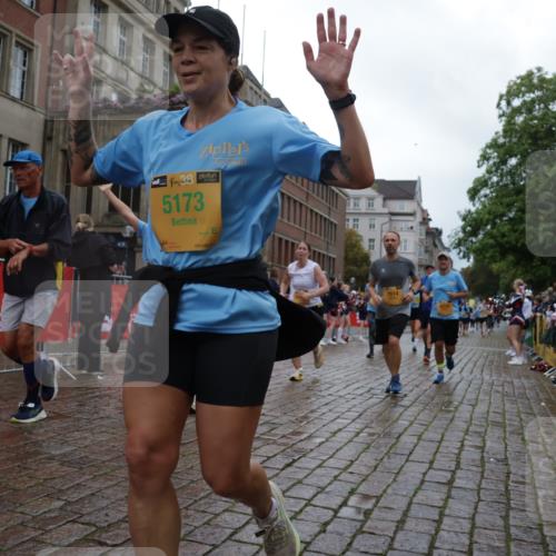 13.09.2026 - Kiel Lauf Yannick Fuchs http://msf.ph/oto/10424397 13.09.2026 11:00:11 Ziel 173, 327, 753, 1078, 2187, 2382, 2490, 3121, 3775, 4437, 6520, 6897, 7438, 7945, 9140, 9690, 10420, 10996, 11220, 11503, 11607, 469, 747, 964, 988, 1002, 1562, 1728, 1895, 1948, 2287, 3063, 3176, 3607, 4509, 5173, 5261, 5608, 5627, 6295, 7350, 7398, 7454, 7543, 7614, 7954, 8120, 8234, 8723, 8884, 9271, 9299, 10916, 10918, 11007, 11377, 11415, 893, 1036, 1518, 1650, 1896, 1897, 2150, 2151, 2233, 2558, 2915, 3793, 10674, 620, 683, 3113, 3176, 7614 meine-sportfotos.de