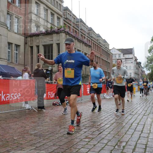 13.09.2026 - Kiel Lauf Yannick Fuchs http://msf.ph/oto/10424468 13.09.2026 11:00:19 Ziel 173, 327, 893, 1036, 1518, 1896, 1897, 2150, 2151, 2187, 2490, 2558, 2915, 3121, 3793, 4239, 4787, 6431, 6520, 6770, 6897, 7091, 7438, 9690, 10346, 10420, 11182, 11220, 11471, 11607, 11835, 469, 753, 964, 988, 1002, 1078, 1562, 1728, 1895, 1948, 2287, 2382, 3063, 3775, 4437, 4509, 5261, 5627, 6295, 6520, 7398, 7543, 7945, 7954, 8120, 9140, 9271, 9299, 9690, 10996, 11007, 11377, 11415, 11503, 11607, 362, 1650, 1722, 2233, 2267, 4261, 10674, 3176, 7614 meine-sportfotos.de