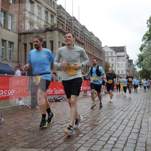 13.09.2026 - Kiel Lauf Yannick Fuchs http://msf.ph/oto/10424475 13.09.2026 11:00:20 Ziel 173, 327, 893, 1036, 1518, 1896, 1897, 2150, 2151, 2187, 2490, 2558, 2915, 3121, 3793, 4239, 4787, 6431, 6770, 6897, 7091, 7438, 8481, 9408, 10346, 10420, 11182, 11220, 11471, 11835, 12214, 12457, 173, 469, 753, 964, 988, 1002, 1078, 1562, 1728, 1895, 1948, 2287, 2382, 3063, 3775, 4437, 4509, 5261, 5627, 6295, 6520, 7398, 7543, 7945, 7954, 8120, 9140, 9271, 9299, 9690, 10420, 10996, 11007, 11377, 11415, 11503, 11607, 362, 1650, 1722, 1795, 2233, 2267, 4261, 10674, 7614 meine-sportfotos.de
