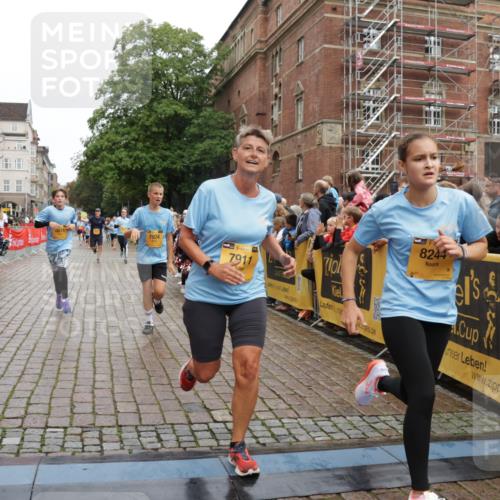 13.09.2026 - Kiel Lauf Yannick Fuchs http://msf.ph/oto/10424486 13.09.2026 09:45:59 Ziel 557, 1415, 1418, 2127, 3142, 3301, 4909, 4910, 5234, 5757, 5829, 7572, 7911, 7924, 8244, 8611, 8859, 9841, 10036, 10203, 10719, 12374, 12841, 1023, 1579, 2017, 2788, 2835, 3025, 3408, 3974, 4413, 4569, 5369, 5511, 6038, 7202, 7349, 7572, 7854, 8126, 8152, 9456, 9841, 10142, 10392, 10445, 10498, 11939, 12069, 12281, 442, 2482, 3052, 3954, 4918, 5855, 5955, 6732, 7015, 7308, 8125, 10117, 10685, 10898, 11076, 11078, 1503, 2017, 2835, 3408, 5103, 5369, 5399 meine-sportfotos.de