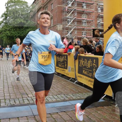 13.09.2026 - Kiel Lauf Yannick Fuchs http://msf.ph/oto/10424494 13.09.2026 09:45:59 Ziel 557, 1415, 1418, 2127, 3142, 3301, 4909, 4910, 5234, 5757, 5829, 7572, 7911, 7924, 8244, 8611, 8859, 9841, 10036, 10203, 10719, 12374, 12841, 1023, 1579, 2017, 2788, 2835, 3025, 3408, 3974, 4413, 4569, 5369, 5511, 6038, 7202, 7349, 7572, 7854, 8126, 8152, 9456, 9841, 10142, 10392, 10445, 10498, 11939, 12069, 12281, 442, 2482, 3052, 3954, 4918, 5855, 5955, 6732, 7015, 7308, 8125, 10117, 10685, 10898, 11076, 11078, 1503, 2017, 2835, 3408, 5103, 5369, 5399 meine-sportfotos.de