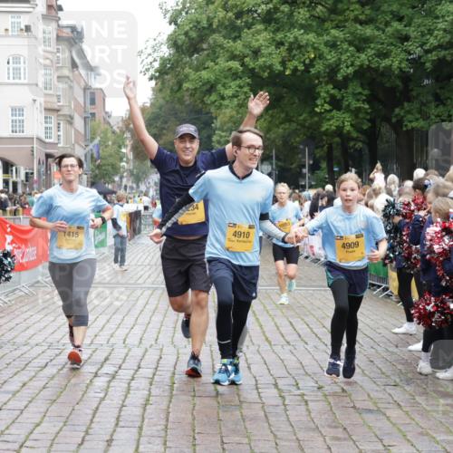 13.09.2026 - Kiel Lauf Yannick Fuchs http://msf.ph/oto/10424529 13.09.2026 09:46:02 Ziel 1415, 1418, 2127, 2482, 3142, 3301, 4909, 4910, 4918, 5234, 5829, 6732, 7911, 7924, 8244, 8611, 8859, 10203, 10685, 10719, 10898, 12374, 12841, 557, 1023, 1579, 2127, 2788, 2835, 3025, 3142, 3974, 4413, 4569, 5511, 5757, 6038, 7202, 7349, 7572, 7854, 8126, 9841, 10036, 10142, 10392, 10445, 12069, 12281, 12374, 181, 442, 3052, 3954, 5855, 5955, 6857, 7015, 7308, 8125, 10117, 10913, 11076, 11078, 11316, 12495, 12621, 1503, 2017, 2835, 3408, 5103, 5369, 5399 meine-sportfotos.de