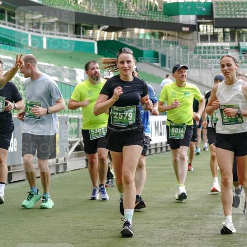 13.09.2026 - 21. swb-Marathon Bremen Michael Burmester http://msf.ph/oto/10424564 13.09.2026 13:24:02 Laufen im Stadion 137, 160, 182, 324, 434, 533, 548, 609, 708, 721, 723, 739, 743, 752, 892, 1178, 1273, 1331, 1463, 1471, 1491, 1597, 1598, 1691, 1746, 1788, 1944, 2095, 2211, 2213, 2252, 2286, 2312, 2323, 2433, 2445, 2465, 2475, 2483, 2495, 2497, 2503, 2504, 2526, 2554, 2571, 2644, 2768, 2776, 2936, 2968, 3252, 3282, 3288, 3289, 3292, 3298, 3306, 3312, 3347, 3364, 3381, 3395, 3423, 3447, 3505, 3530, 3559, 3727, 3770, 3819, 4054, 4231, 4406, 4407, 4466, 4467, 4584 meine-sportfotos.de