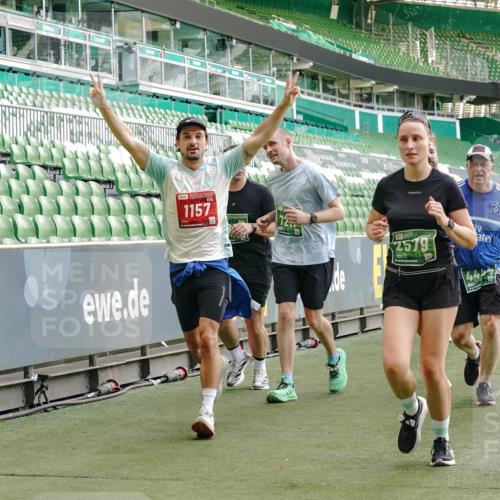 13.09.2026 - 21. swb-Marathon Bremen Michael Burmester http://msf.ph/oto/10424592 13.09.2026 13:24:03 Laufen im Stadion 137, 160, 182, 324, 434, 533, 548, 609, 708, 721, 723, 739, 743, 752, 892, 1178, 1273, 1331, 1463, 1471, 1491, 1597, 1598, 1691, 1746, 1788, 1944, 2095, 2211, 2213, 2252, 2286, 2312, 2323, 2433, 2445, 2465, 2475, 2483, 2495, 2497, 2503, 2504, 2526, 2554, 2571, 2644, 2768, 2776, 2936, 2968, 3252, 3282, 3288, 3289, 3292, 3298, 3306, 3312, 3347, 3364, 3381, 3395, 3423, 3447, 3505, 3530, 3559, 3727, 3770, 3819, 4054, 4231, 4406, 4407, 4466, 4467 meine-sportfotos.de