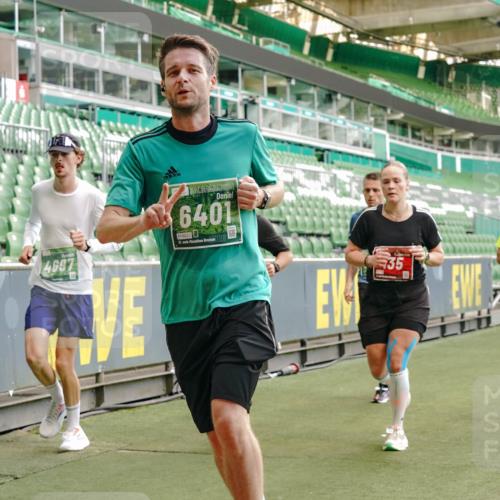 13.09.2026 - 21. swb-Marathon Bremen Michael Burmester http://msf.ph/oto/10424626 13.09.2026 13:01:07 Laufen im Stadion 135, 242, 260, 282, 318, 342, 440, 531, 651, 687, 930, 946, 1006, 1067, 1209, 1368, 1436, 1448, 1493, 1494, 1582, 1650, 1861, 1896, 1935, 1963, 2033, 2047, 2062, 2088, 2293, 2306, 2322, 2370, 2409, 2427, 2481, 2485, 2490, 2491, 2517, 2560, 2561, 2627, 2638, 2658, 2686, 2700, 2708, 2781, 2906, 2914, 2967, 3076, 3105, 3145, 3168, 3173, 3273, 3354, 3372, 3374, 3375, 3385, 3480, 3524, 3526, 3642, 3667, 3729, 3774, 3806, 3855, 3856, 3861, 3930 meine-sportfotos.de