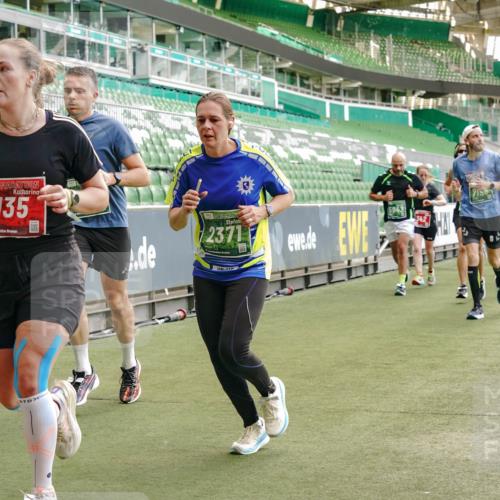 13.09.2026 - 21. swb-Marathon Bremen Michael Burmester http://msf.ph/oto/10424669 13.09.2026 13:01:08 Laufen im Stadion 135, 242, 260, 282, 318, 342, 440, 531, 651, 687, 930, 946, 1006, 1067, 1209, 1368, 1436, 1448, 1493, 1494, 1582, 1650, 1861, 1896, 1935, 1963, 2033, 2047, 2062, 2088, 2293, 2306, 2322, 2370, 2409, 2427, 2481, 2485, 2490, 2491, 2517, 2560, 2561, 2627, 2638, 2658, 2686, 2700, 2708, 2781, 2906, 2914, 2967, 3076, 3105, 3145, 3168, 3173, 3273, 3354, 3372, 3374, 3375, 3385, 3480, 3524, 3526, 3642, 3667, 3729, 3774, 3806, 3855, 3856, 3861, 3930 meine-sportfotos.de