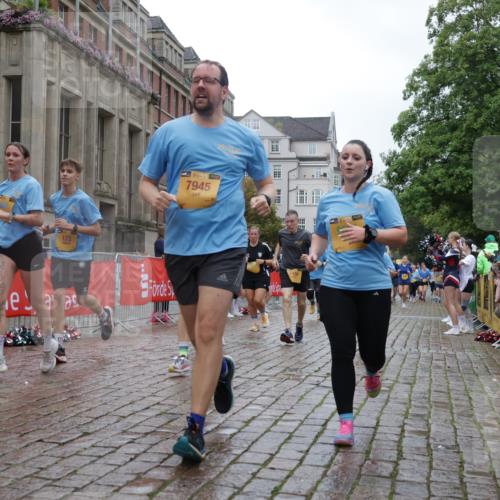 13.09.2026 - Kiel Lauf Yannick Fuchs http://msf.ph/oto/10424679 13.09.2026 11:00:42 Ziel 362, 1722, 1795, 2267, 4055, 4261, 4706, 4855, 5794, 5912, 7179, 7214, 7610, 8590, 8622, 8686, 10480, 10529, 10590, 10700, 11797, 12756, 12757, 12773, 173, 327, 893, 1036, 1078, 1518, 1650, 1896, 1897, 2150, 2151, 2187, 2233, 2382, 2490, 2558, 2915, 3121, 3793, 4239, 4261, 4524, 4787, 4905, 6431, 6520, 6770, 6897, 7091, 7438, 7945, 7997, 8481, 8565, 9327, 9408, 9690, 10346, 10420, 10674, 11182, 11220, 11471, 11503, 11607, 11835, 12214, 12457, 48, 190, 2038 meine-sportfotos.de