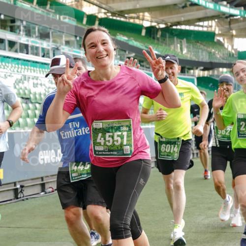 13.09.2026 - 21. swb-Marathon Bremen Michael Burmester http://msf.ph/oto/10424683 13.09.2026 13:24:06 Laufen im Stadion 137, 182, 294, 324, 434, 533, 548, 609, 708, 721, 723, 739, 743, 752, 892, 1178, 1273, 1331, 1463, 1471, 1491, 1515, 1597, 1598, 1691, 1746, 1788, 1944, 2095, 2211, 2213, 2252, 2267, 2286, 2312, 2323, 2433, 2445, 2465, 2475, 2483, 2495, 2497, 2503, 2526, 2554, 2571, 2644, 2768, 2776, 2936, 2968, 3252, 3282, 3288, 3289, 3292, 3298, 3306, 3312, 3347, 3364, 3381, 3395, 3423, 3447, 3505, 3530, 3559, 3727, 3770, 3819, 4054, 4231, 4406, 4407, 4466, 4467 meine-sportfotos.de