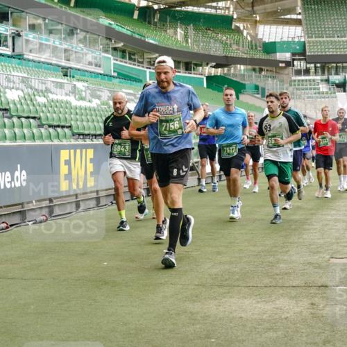 13.09.2026 - 21. swb-Marathon Bremen Michael Burmester http://msf.ph/oto/10424693 13.09.2026 13:01:10 Laufen im Stadion 135, 242, 260, 282, 318, 342, 440, 531, 651, 687, 930, 946, 1006, 1067, 1209, 1368, 1436, 1448, 1493, 1494, 1582, 1650, 1861, 1896, 1935, 1963, 2033, 2047, 2062, 2088, 2293, 2306, 2322, 2370, 2409, 2427, 2481, 2485, 2490, 2491, 2517, 2560, 2561, 2627, 2638, 2658, 2686, 2700, 2708, 2781, 2906, 2914, 2967, 3076, 3105, 3145, 3168, 3173, 3273, 3354, 3372, 3374, 3375, 3385, 3480, 3524, 3526, 3527, 3642, 3667, 3729, 3774, 3806, 3855, 3856, 3861, 3930 meine-sportfotos.de