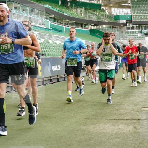 13.09.2026 - 21. swb-Marathon Bremen Michael Burmester http://msf.ph/oto/10424721 13.09.2026 13:01:12 Laufen im Stadion 135, 242, 260, 282, 318, 342, 440, 531, 651, 687, 930, 946, 1006, 1067, 1209, 1368, 1436, 1448, 1493, 1494, 1582, 1650, 1861, 1896, 1935, 1963, 2033, 2047, 2062, 2088, 2293, 2306, 2322, 2370, 2409, 2427, 2481, 2485, 2490, 2491, 2517, 2560, 2561, 2627, 2638, 2658, 2686, 2700, 2708, 2781, 2906, 2914, 2967, 3076, 3105, 3145, 3168, 3173, 3273, 3354, 3372, 3374, 3375, 3385, 3392, 3480, 3524, 3526, 3527, 3642, 3667, 3729, 3774, 3806, 3855, 3856, 3861, 3930 meine-sportfotos.de
