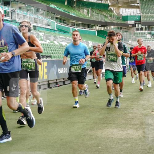 13.09.2026 - 21. swb-Marathon Bremen Michael Burmester http://msf.ph/oto/10424728 13.09.2026 13:01:12 Laufen im Stadion 135, 242, 260, 282, 318, 342, 440, 531, 651, 687, 930, 946, 1006, 1067, 1209, 1368, 1436, 1448, 1493, 1494, 1582, 1650, 1861, 1896, 1935, 1963, 2033, 2047, 2062, 2088, 2293, 2306, 2322, 2370, 2409, 2427, 2481, 2485, 2490, 2491, 2517, 2560, 2561, 2627, 2638, 2658, 2686, 2700, 2708, 2781, 2906, 2914, 2967, 3076, 3105, 3145, 3168, 3173, 3273, 3354, 3372, 3374, 3375, 3385, 3392, 3480, 3524, 3526, 3527, 3642, 3667, 3729, 3774, 3806, 3855, 3856, 3861, 3930 meine-sportfotos.de