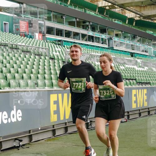 13.09.2026 - 21. swb-Marathon Bremen Michael Burmester http://msf.ph/oto/10424766 13.09.2026 13:24:10 Laufen im Stadion 137, 182, 294, 324, 434, 505, 533, 548, 609, 708, 721, 723, 739, 743, 752, 892, 1178, 1273, 1331, 1463, 1471, 1491, 1515, 1597, 1598, 1691, 1746, 1788, 1944, 2095, 2211, 2213, 2252, 2267, 2286, 2312, 2323, 2433, 2445, 2465, 2475, 2483, 2495, 2497, 2503, 2526, 2554, 2571, 2644, 2768, 2776, 2936, 2968, 3211, 3252, 3282, 3288, 3289, 3292, 3298, 3306, 3312, 3347, 3364, 3381, 3395, 3423, 3447, 3505, 3530, 3559, 3727, 3770, 3819, 4054, 4231, 4406, 4407, 4466, 4467 meine-sportfotos.de