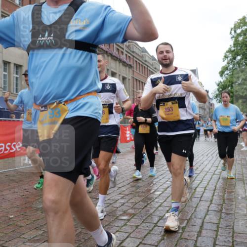 13.09.2026 - Kiel Lauf Yannick Fuchs http://msf.ph/oto/10424793 13.09.2026 11:00:57 Ziel 48, 190, 1314, 2038, 2144, 2658, 2697, 3423, 3425, 4529, 4530, 4769, 4915, 5648, 6399, 6426, 6995, 6996, 7456, 7516, 8229, 9199, 9594, 9899, 9900, 10339, 10885, 11972, 12192, 12326, 362, 893, 1518, 1650, 1722, 1795, 1896, 1897, 2233, 2267, 3793, 4055, 4261, 4524, 4706, 4855, 4905, 5794, 5912, 6431, 6770, 7091, 7179, 7214, 7610, 7997, 8481, 8565, 8590, 8622, 8686, 9327, 9408, 10346, 10480, 10529, 10590, 10674, 10700, 11797, 11835, 12214, 12457, 12756, 539, 842, 1744, 893 meine-sportfotos.de