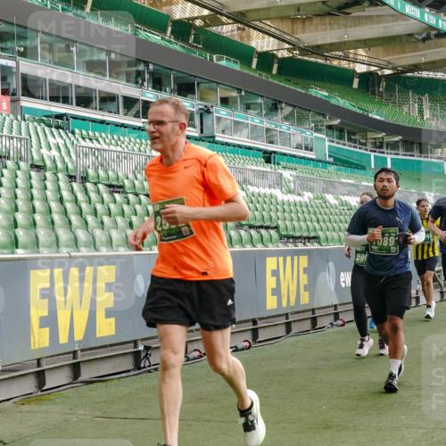 13.09.2026 - 21. swb-Marathon Bremen Michael Burmester http://msf.ph/oto/10424802 13.09.2026 13:24:11 Laufen im Stadion 137, 182, 294, 324, 434, 505, 533, 548, 609, 708, 721, 723, 739, 743, 752, 892, 1178, 1273, 1331, 1463, 1471, 1491, 1515, 1597, 1598, 1691, 1746, 1788, 1944, 2095, 2211, 2213, 2252, 2267, 2286, 2312, 2323, 2433, 2445, 2465, 2475, 2483, 2495, 2497, 2503, 2526, 2554, 2571, 2644, 2768, 2776, 2936, 2968, 3211, 3252, 3282, 3288, 3289, 3292, 3298, 3306, 3312, 3347, 3364, 3381, 3395, 3423, 3447, 3505, 3530, 3559, 3727, 3770, 3819, 4054, 4231, 4406, 4407, 4466, 4467 meine-sportfotos.de