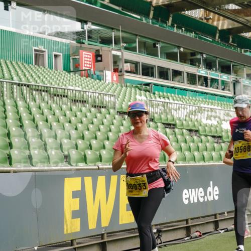 13.09.2026 - 21. swb-Marathon Bremen Michael Burmester http://msf.ph/oto/10424805 13.09.2026 10:47:23 Laufen im Stadion 10161, 10264, 10292, 10349, 10535, 10732, 10895, 10925, 10933, 10970, 11050, 11104, 11181, 11244, 11262, 11296, 11423, 11443, 11457, 11529, 11530, 11546, 11573, 11574, 11579, 11639, 11663, 11675, 11698, 11760, 12083, 12157, 12211, 12285, 12316, 12317, 12340, 12374, 12422, 12444, 12462, 12472, 10002, 10004, 10005, 10176, 10191, 10192, 10271, 10295, 10325, 10335, 10361, 10362, 10459, 10513, 10629, 10756, 10779, 10882, 10997, 10999, 11233, 11307, 11355 meine-sportfotos.de