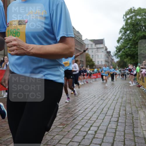 13.09.2026 - Kiel Lauf Yannick Fuchs http://msf.ph/oto/10424820 13.09.2026 11:00:59 Ziel 48, 190, 1314, 2038, 2144, 2658, 2697, 3423, 3425, 4529, 4530, 4769, 4915, 5648, 6399, 6426, 7456, 7516, 8229, 9199, 9594, 9899, 9900, 10339, 10885, 11972, 12192, 12326, 362, 1650, 1722, 1795, 1896, 1897, 2038, 2233, 2267, 4055, 4261, 4524, 4706, 4855, 4905, 5794, 5912, 6431, 6770, 6995, 6996, 7091, 7179, 7214, 7610, 7997, 8481, 8565, 8590, 8622, 8686, 9327, 9408, 10480, 10529, 10590, 10674, 10700, 11797, 12214, 12457, 12756, 539, 842, 1744, 893, 4905 meine-sportfotos.de
