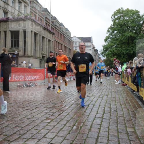 13.09.2026 - Kiel Lauf Yannick Fuchs http://msf.ph/oto/10424878 13.09.2026 11:01:09 Ziel 48, 539, 823, 842, 1448, 1522, 2132, 2144, 2637, 2658, 3340, 4529, 4530, 5052, 5552, 6300, 6653, 7456, 7651, 8596, 9899, 9900, 11216, 11217, 11581, 11805, 11857, 12151, 190, 1314, 1722, 1795, 2038, 2697, 3423, 3425, 4055, 4706, 4769, 4855, 4915, 5648, 5794, 5912, 6399, 6426, 6995, 6996, 7214, 7516, 7610, 8229, 8590, 8622, 8686, 9199, 9594, 10339, 10480, 10529, 10590, 10700, 10885, 11797, 11972, 12192, 12326, 12756, 1018, 1744, 3626, 3662, 5451, 7191, 8307, 362, 4524, 9327 meine-sportfotos.de