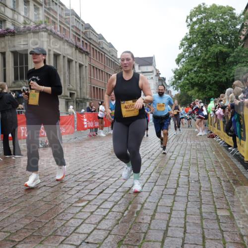 13.09.2026 - Kiel Lauf Yannick Fuchs http://msf.ph/oto/10424923 13.09.2026 11:01:15 Ziel 539, 823, 842, 1448, 1522, 1744, 2132, 2637, 3340, 4788, 5052, 5552, 6300, 6522, 6653, 7651, 8469, 8596, 9525, 11056, 11216, 11217, 11502, 11581, 11805, 11857, 12010, 12151, 48, 190, 1314, 1795, 2038, 2144, 2658, 2697, 3423, 3425, 4055, 4529, 4530, 4769, 4915, 5648, 5794, 6399, 6426, 6995, 6996, 7456, 7516, 7610, 8229, 8590, 8622, 9199, 9594, 9899, 9900, 10339, 10480, 10529, 10700, 10885, 11972, 12192, 12326, 955, 1018, 3626, 3662, 5451, 7191, 8307, 362 meine-sportfotos.de