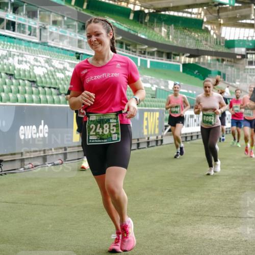 13.09.2026 - 21. swb-Marathon Bremen Michael Burmester http://msf.ph/oto/10424925 13.09.2026 13:01:21 Laufen im Stadion 135, 150, 242, 260, 282, 318, 342, 440, 531, 651, 687, 930, 946, 1006, 1067, 1163, 1368, 1436, 1448, 1493, 1494, 1582, 1650, 1861, 1896, 1935, 1963, 2033, 2047, 2062, 2292, 2293, 2306, 2322, 2370, 2409, 2427, 2485, 2490, 2491, 2560, 2561, 2627, 2638, 2658, 2686, 2700, 2708, 2781, 2906, 2914, 2967, 2987, 3013, 3044, 3076, 3105, 3145, 3168, 3173, 3187, 3248, 3294, 3334, 3354, 3372, 3374, 3375, 3385, 3392, 3480, 3524, 3526, 3527, 3642, 3667, 3729, 3774, 3806, 3855, 3856 meine-sportfotos.de