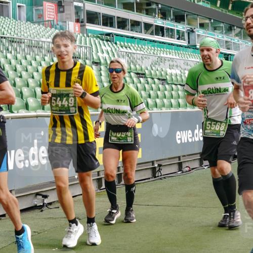 13.09.2026 - 21. swb-Marathon Bremen Michael Burmester http://msf.ph/oto/10424943 13.09.2026 13:24:17 Laufen im Stadion 137, 182, 213, 294, 324, 434, 505, 533, 548, 609, 708, 721, 723, 739, 743, 752, 892, 1178, 1273, 1331, 1463, 1471, 1491, 1515, 1597, 1598, 1746, 1788, 1944, 2095, 2211, 2213, 2252, 2267, 2286, 2312, 2323, 2433, 2445, 2465, 2475, 2483, 2495, 2497, 2503, 2526, 2554, 2571, 2644, 2768, 2776, 2833, 2936, 2968, 3211, 3252, 3282, 3288, 3289, 3292, 3298, 3306, 3312, 3347, 3364, 3381, 3395, 3423, 3447, 3505, 3559, 3727, 3770, 3819, 4054, 4231, 4466, 4467 meine-sportfotos.de