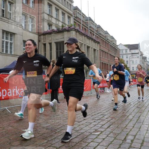 13.09.2026 - Kiel Lauf Yannick Fuchs http://msf.ph/oto/10425051 13.09.2026 11:01:34 Ziel 955, 1425, 2424, 2616, 3554, 3626, 3662, 3982, 6619, 8307, 8576, 8724, 9134, 9869, 11474, 48, 539, 823, 842, 1018, 1448, 1522, 1744, 2132, 2144, 2637, 2658, 3340, 4529, 4530, 4788, 5052, 5451, 5552, 6300, 6522, 6653, 7191, 7456, 7651, 8469, 8596, 9134, 9525, 9899, 9900, 11056, 11216, 11217, 11502, 11505, 11581, 11805, 11857, 12010, 12151, 12283, 735, 1347, 4420, 5406, 5927, 6631, 6717, 10607, 11547, 12110, 48, 190, 1314, 2144, 2658, 4529, 4769, 7516, 9594, 10885 meine-sportfotos.de