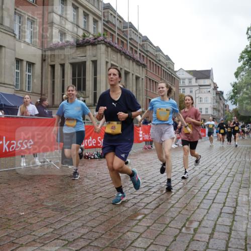 13.09.2026 - Kiel Lauf Yannick Fuchs http://msf.ph/oto/10425059 13.09.2026 11:01:35 Ziel 955, 1425, 2424, 2616, 2722, 3554, 3626, 3662, 3982, 6619, 8307, 8576, 8724, 9695, 9869, 11474, 48, 539, 823, 842, 1018, 1448, 1522, 1744, 2132, 2144, 2637, 2658, 3340, 4529, 4530, 4788, 5052, 5451, 5552, 6300, 6522, 6653, 7191, 7456, 7651, 8469, 8596, 9134, 9525, 9899, 9900, 11056, 11216, 11217, 11502, 11505, 11581, 11805, 11857, 12010, 12151, 12283, 735, 1347, 4420, 5406, 5927, 6631, 6717, 10607, 11547, 12110, 48, 190, 1314, 2144, 2658, 4529, 4769, 7516, 9594, 10885 meine-sportfotos.de