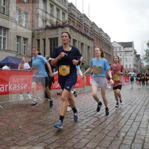 13.09.2026 - Kiel Lauf Yannick Fuchs http://msf.ph/oto/10425062 13.09.2026 11:01:35 Ziel 955, 1425, 2424, 2616, 2722, 3554, 3626, 3662, 3982, 6619, 8307, 8576, 8724, 9695, 9869, 11474, 48, 539, 823, 842, 1018, 1448, 1522, 1744, 2132, 2144, 2637, 2658, 3340, 4529, 4530, 4788, 5052, 5451, 5552, 6300, 6522, 6653, 7191, 7456, 7651, 8469, 8596, 9134, 9525, 9899, 9900, 11056, 11216, 11217, 11502, 11505, 11581, 11805, 11857, 12010, 12151, 12283, 735, 1347, 4420, 5406, 5927, 6631, 6717, 10607, 11547, 12110, 48, 190, 1314, 2144, 2658, 4529, 4769, 7516, 9594, 10885 meine-sportfotos.de