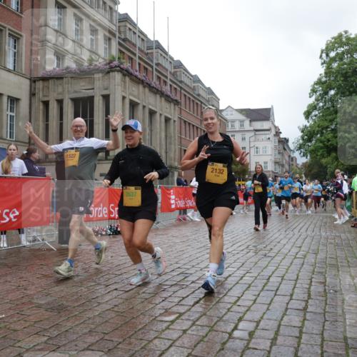 13.09.2026 - Kiel Lauf Yannick Fuchs http://msf.ph/oto/10425097 13.09.2026 11:01:40 Ziel 955, 1347, 1425, 2424, 2616, 2722, 2838, 3039, 3224, 3554, 3982, 5927, 6619, 6717, 7174, 8555, 8934, 9695, 11465, 12115, 539, 823, 842, 1018, 1448, 1522, 1744, 2132, 2424, 2637, 3340, 3626, 3662, 4788, 5052, 5451, 5552, 6300, 6522, 6653, 7191, 7651, 8307, 8469, 8576, 8596, 8724, 9134, 9525, 9869, 11056, 11216, 11217, 11474, 11502, 11505, 11581, 11805, 11857, 12010, 12151, 12283, 735, 1660, 2451, 2726, 2902, 2996, 4420, 5406, 6631, 10607, 11547, 12110, 48, 2144, 2658, 4529 meine-sportfotos.de