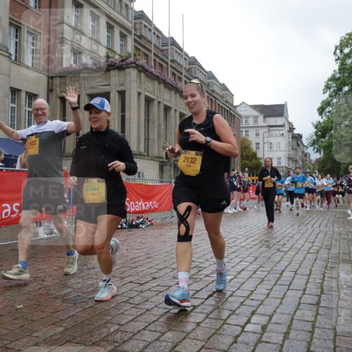 13.09.2026 - Kiel Lauf Yannick Fuchs http://msf.ph/oto/10425103 13.09.2026 11:01:40 Ziel 955, 1347, 1425, 2424, 2616, 2722, 2838, 3039, 3224, 3554, 3982, 5927, 6619, 6717, 7174, 8555, 8934, 9695, 11465, 12115, 539, 823, 842, 1018, 1448, 1522, 1744, 2132, 2424, 2637, 3340, 3626, 3662, 4788, 5052, 5451, 5552, 6300, 6522, 6653, 7191, 7651, 8307, 8469, 8576, 8596, 8724, 9134, 9525, 9869, 11056, 11216, 11217, 11474, 11502, 11505, 11581, 11805, 11857, 12010, 12151, 12283, 735, 1660, 2451, 2726, 2902, 2996, 4420, 5406, 6631, 10607, 11547, 12110, 48, 2144, 2658, 4529 meine-sportfotos.de
