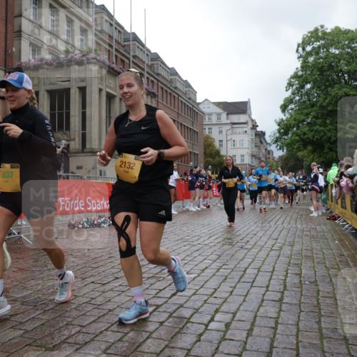 13.09.2026 - Kiel Lauf Yannick Fuchs http://msf.ph/oto/10425106 13.09.2026 11:01:41 Ziel 955, 1347, 1425, 2616, 2722, 2838, 3039, 3224, 3554, 3982, 5406, 5927, 6619, 6631, 6717, 7174, 8555, 8934, 9695, 11465, 12115, 539, 823, 842, 1018, 1448, 1522, 1744, 2132, 2424, 2637, 3340, 3626, 3662, 4788, 5052, 5451, 5552, 6300, 6522, 6653, 7191, 7651, 8307, 8469, 8576, 8596, 8724, 9134, 9525, 9869, 11056, 11216, 11217, 11474, 11502, 11505, 11581, 11805, 11857, 12010, 12151, 12283, 735, 1660, 2451, 2726, 2902, 2958, 2996, 4420, 10607, 11547, 12110, 48, 2144, 2658, 4529 meine-sportfotos.de