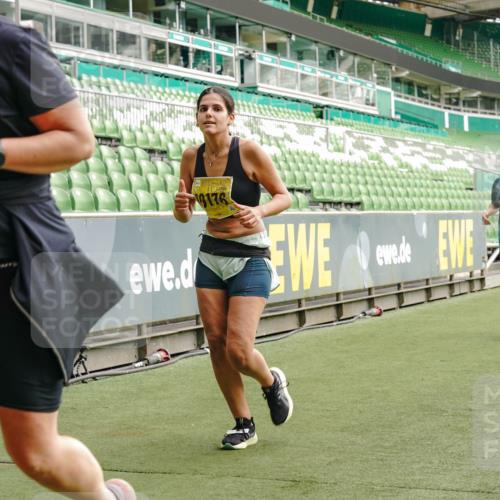 13.09.2026 - 21. swb-Marathon Bremen Michael Burmester http://msf.ph/oto/10425116 13.09.2026 10:47:40 Laufen im Stadion 10161, 10264, 10292, 10349, 10440, 10535, 10732, 10789, 10895, 10925, 10933, 10970, 11104, 11262, 11296, 11423, 11443, 11457, 11529, 11530, 11546, 11573, 11579, 11639, 11663, 11675, 11698, 12083, 12157, 12211, 12316, 12317, 12340, 12422, 12444, 12471, 12472, 12561, 10002, 10004, 10005, 10176, 10191, 10192, 10271, 10295, 10325, 10335, 10459, 10513, 10629, 10679, 10713, 10756, 10779, 10882, 10997, 10999, 11081, 11233, 11307, 11355 meine-sportfotos.de