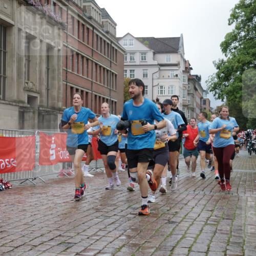 13.09.2026 - Kiel Lauf Yannick Fuchs http://msf.ph/oto/10425129 13.09.2026 11:01:44 Ziel 1347, 1425, 2616, 2722, 2838, 3039, 3224, 3554, 3982, 5406, 5927, 6619, 6631, 6717, 7174, 8555, 8934, 9695, 10607, 11465, 11547, 12115, 539, 823, 842, 955, 1018, 1448, 1744, 2424, 3340, 3626, 3662, 4788, 5052, 5451, 5552, 6300, 6522, 6653, 7191, 7651, 8307, 8469, 8576, 8596, 8724, 9134, 9525, 9869, 11056, 11216, 11217, 11474, 11502, 11505, 11581, 11805, 11857, 12010, 12151, 12283, 540, 651, 709, 735, 845, 1651, 1660, 2451, 2726, 2902, 2958, 2996, 4420, 12110 meine-sportfotos.de