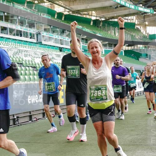 13.09.2026 - 21. swb-Marathon Bremen Michael Burmester http://msf.ph/oto/10425134 13.09.2026 13:24:24 Laufen im Stadion 137, 182, 213, 294, 324, 434, 505, 533, 548, 609, 708, 721, 723, 739, 743, 752, 892, 1178, 1273, 1331, 1463, 1471, 1491, 1504, 1515, 1597, 1598, 1746, 1788, 1830, 1944, 2095, 2211, 2252, 2267, 2271, 2286, 2312, 2323, 2433, 2445, 2465, 2475, 2483, 2495, 2497, 2503, 2506, 2554, 2571, 2644, 2768, 2776, 2833, 2936, 2968, 3005, 3142, 3211, 3252, 3282, 3288, 3289, 3292, 3298, 3306, 3312, 3347, 3364, 3381, 3390, 3395, 3423, 3447, 3505, 3559, 3727, 3770, 3819, 4231, 4466, 4467 meine-sportfotos.de
