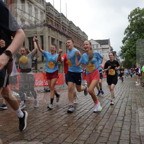 13.09.2026 - Kiel Lauf Yannick Fuchs http://msf.ph/oto/10425168 13.09.2026 11:01:48 Ziel 735, 1347, 2722, 2838, 3039, 3224, 4420, 5406, 5927, 6619, 6631, 6717, 7174, 7556, 8555, 8934, 9695, 10607, 11159, 11265, 11338, 11465, 11547, 12110, 12115, 539, 842, 955, 1018, 1425, 1744, 2424, 2616, 3554, 3626, 3662, 3982, 4788, 5052, 5451, 6300, 6522, 7191, 7651, 8307, 8469, 8576, 8596, 8724, 9134, 9525, 9869, 11056, 11216, 11217, 11474, 11502, 11505, 11581, 11805, 12010, 12151, 12283, 208, 540, 651, 709, 841, 845, 1651, 1660, 2451, 2726, 2778, 2902, 2958, 2996, 3942 meine-sportfotos.de