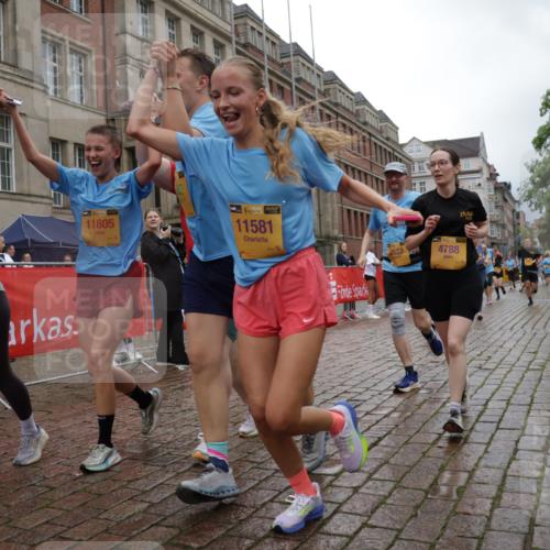 13.09.2026 - Kiel Lauf Yannick Fuchs http://msf.ph/oto/10425181 13.09.2026 11:01:48 Ziel 735, 1347, 2722, 2838, 3039, 3224, 4420, 5406, 5927, 6619, 6631, 6717, 7174, 7556, 8555, 8934, 9695, 10607, 11159, 11265, 11338, 11465, 11547, 12110, 12115, 539, 842, 955, 1018, 1425, 1744, 2424, 2616, 3554, 3626, 3662, 3982, 4788, 5052, 5451, 6300, 6522, 7191, 7651, 8307, 8469, 8576, 8596, 8724, 9134, 9525, 9869, 11056, 11216, 11217, 11474, 11502, 11505, 11581, 11805, 12010, 12151, 12283, 208, 540, 651, 709, 841, 845, 1651, 1660, 2451, 2726, 2778, 2902, 2958, 2996, 3942 meine-sportfotos.de