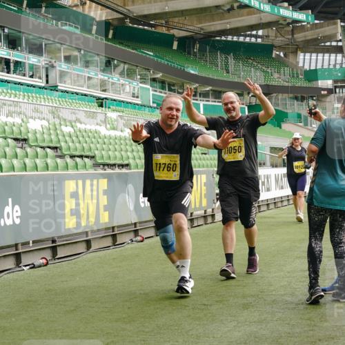 13.09.2026 - 21. swb-Marathon Bremen Michael Burmester http://msf.ph/oto/10425218 13.09.2026 10:47:46 Laufen im Stadion 10161, 10264, 10292, 10349, 10407, 10440, 10535, 10732, 10789, 10895, 10925, 10933, 10970, 11104, 11262, 11296, 11423, 11443, 11457, 11529, 11530, 11546, 11573, 11579, 11639, 11663, 11675, 11698, 12083, 12157, 12316, 12317, 12340, 12422, 12444, 12471, 12472, 12542, 12561, 10004, 10005, 10176, 10191, 10192, 10271, 10295, 10325, 10335, 10344, 10459, 10513, 10568, 10629, 10679, 10713, 10756, 10779, 10882, 10979, 10997, 10999, 11081, 11233, 11307, 11355 meine-sportfotos.de