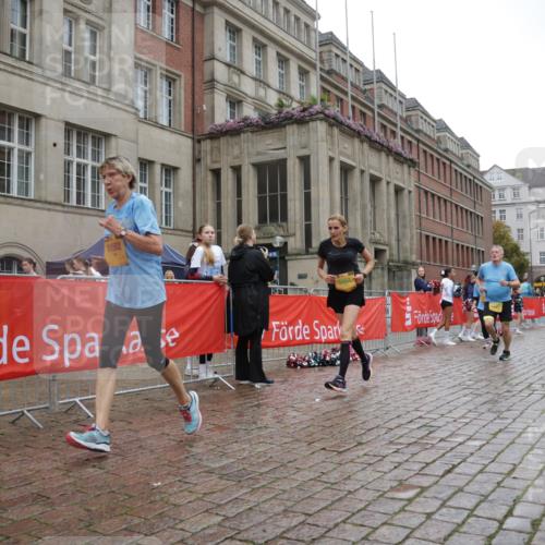 13.09.2026 - Kiel Lauf Yannick Fuchs http://msf.ph/oto/10425229 13.09.2026 11:01:54 Ziel 735, 2451, 2726, 2838, 2996, 4420, 5406, 5927, 6311, 6631, 6717, 7174, 7556, 8343, 8523, 8555, 9523, 10056, 10607, 11159, 11265, 11338, 11547, 12110, 12115, 955, 1018, 1347, 1425, 2424, 2616, 2722, 2838, 3039, 3224, 3554, 3626, 3662, 3982, 5451, 6619, 7174, 7191, 8307, 8555, 8576, 8724, 8934, 9134, 9525, 9695, 9869, 11056, 11465, 11474, 11502, 11505, 12283, 208, 540, 651, 709, 841, 845, 1651, 1660, 2778, 2895, 2902, 2958, 3443, 3942, 6998, 8218, 1744, 9525, 11056, 11502 meine-sportfotos.de