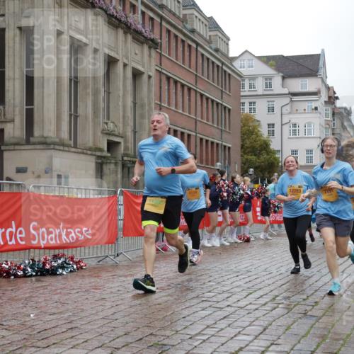 13.09.2026 - Kiel Lauf Yannick Fuchs http://msf.ph/oto/10425232 13.09.2026 11:01:55 Ziel 735, 1660, 2451, 2726, 2902, 2996, 4420, 5406, 5927, 6311, 6407, 6408, 6631, 6717, 7556, 8343, 8523, 9523, 10056, 10607, 11159, 11265, 11338, 11547, 12110, 955, 1018, 1347, 1425, 2424, 2616, 2722, 2838, 3039, 3224, 3554, 3626, 3662, 3982, 5451, 5927, 6619, 6717, 7174, 7191, 8307, 8555, 8576, 8724, 8934, 9134, 9695, 9869, 11465, 11474, 11502, 11505, 12283, 208, 540, 651, 709, 841, 845, 1651, 2778, 2895, 2958, 3443, 3942, 6998, 7005, 8218, 9732, 1744, 9525, 11056, 11502 meine-sportfotos.de