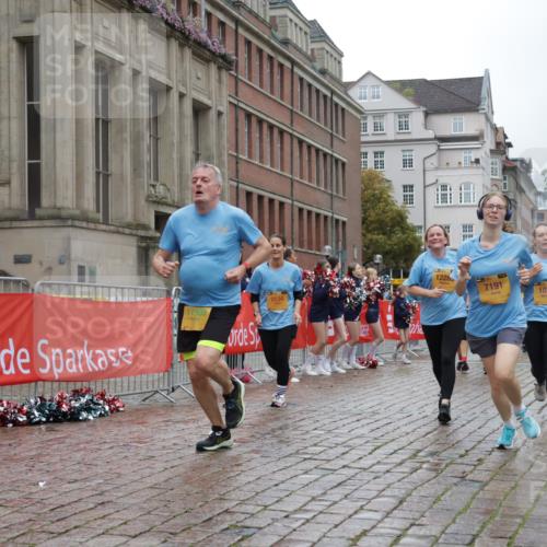 13.09.2026 - Kiel Lauf Yannick Fuchs http://msf.ph/oto/10425234 13.09.2026 11:01:55 Ziel 735, 1660, 2451, 2726, 2902, 2996, 4420, 5406, 5927, 6311, 6407, 6408, 6631, 6717, 7556, 8343, 8523, 9523, 10056, 10607, 11159, 11265, 11338, 11547, 12110, 955, 1018, 1347, 1425, 2424, 2616, 2722, 2838, 3039, 3224, 3554, 3626, 3662, 3982, 5451, 5927, 6619, 6717, 7174, 7191, 8307, 8555, 8576, 8724, 8934, 9134, 9695, 9869, 11465, 11474, 11502, 11505, 12283, 208, 540, 651, 709, 841, 845, 1651, 2778, 2895, 2958, 3443, 3942, 6998, 7005, 8218, 9732, 1744, 9525, 11056, 11502 meine-sportfotos.de