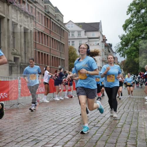 13.09.2026 - Kiel Lauf Yannick Fuchs http://msf.ph/oto/10425237 13.09.2026 11:01:55 Ziel 735, 1660, 2451, 2726, 2902, 2996, 4420, 5406, 5927, 6311, 6407, 6408, 6631, 6717, 7556, 8343, 8523, 9523, 10056, 10607, 11159, 11265, 11338, 11547, 12110, 955, 1018, 1347, 1425, 2424, 2616, 2722, 2838, 3039, 3224, 3554, 3626, 3662, 3982, 5451, 5927, 6619, 6717, 7174, 7191, 8307, 8555, 8576, 8724, 8934, 9134, 9695, 9869, 11465, 11474, 11502, 11505, 12283, 208, 540, 651, 709, 841, 845, 1651, 2778, 2895, 2958, 3443, 3942, 6998, 7005, 8218, 9732, 1744, 9525, 11056, 11502 meine-sportfotos.de