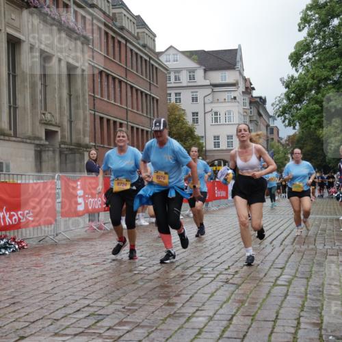 13.09.2026 - Kiel Lauf Yannick Fuchs http://msf.ph/oto/10425269 13.09.2026 11:01:58 Ziel 540, 651, 735, 1651, 1660, 2451, 2726, 2902, 2958, 2996, 3977, 4420, 5465, 6311, 6407, 6408, 7556, 8343, 8523, 8974, 9523, 9856, 10056, 10607, 11159, 11265, 11338, 12110, 955, 1018, 1347, 1425, 2424, 2616, 2722, 2838, 3039, 3224, 3554, 3626, 3662, 3982, 5406, 5927, 6619, 6631, 6717, 7174, 8307, 8555, 8576, 8724, 8934, 9134, 9695, 9869, 10607, 11465, 11474, 11547, 12283, 208, 709, 841, 845, 2322, 2778, 2895, 3443, 3942, 6998, 7005, 8218, 9732, 1744, 9525, 11056, 11502 meine-sportfotos.de