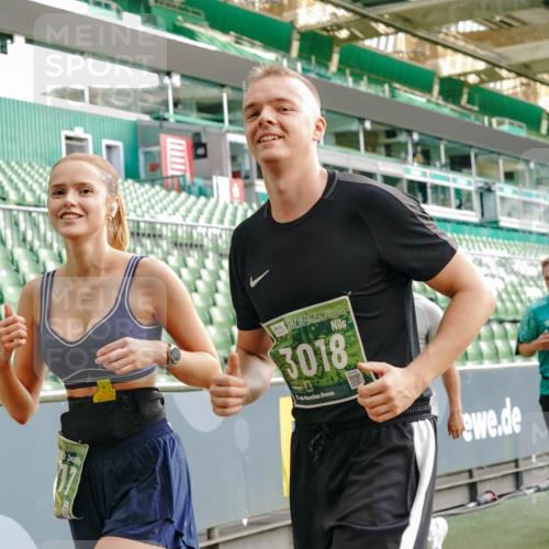 13.09.2026 - 21. swb-Marathon Bremen Michael Burmester http://msf.ph/oto/10425286 13.09.2026 13:24:29 Laufen im Stadion 137, 182, 213, 294, 324, 434, 505, 533, 548, 609, 708, 721, 723, 739, 743, 752, 1273, 1331, 1463, 1471, 1491, 1504, 1515, 1597, 1598, 1830, 1944, 2059, 2095, 2211, 2252, 2267, 2271, 2286, 2312, 2323, 2354, 2433, 2445, 2465, 2483, 2495, 2497, 2503, 2506, 2554, 2571, 2644, 2768, 2776, 2833, 2896, 2936, 2968, 3005, 3142, 3211, 3252, 3282, 3288, 3289, 3292, 3298, 3306, 3312, 3364, 3381, 3390, 3395, 3423, 3447, 3559, 3727, 3770, 3819, 4231, 4466, 4467 meine-sportfotos.de