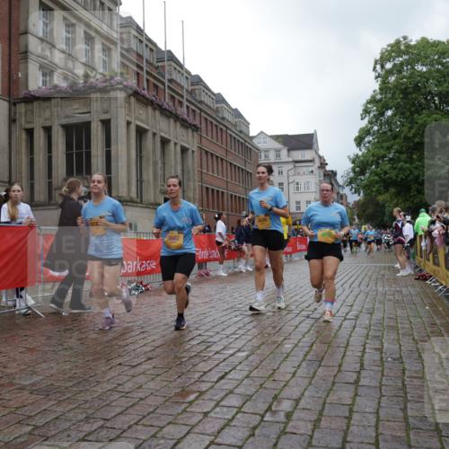 13.09.2026 - Kiel Lauf Yannick Fuchs http://msf.ph/oto/10425295 13.09.2026 11:02:01 Ziel 540, 651, 709, 845, 1651, 1660, 2451, 2726, 2902, 2958, 2996, 3977, 4420, 5465, 6311, 6407, 6408, 7556, 8343, 8523, 8974, 9448, 9523, 9856, 10056, 11159, 11265, 11338, 735, 955, 1347, 1425, 2424, 2616, 2722, 2838, 3039, 3224, 3554, 3626, 3662, 3982, 5406, 5927, 6619, 6631, 6717, 7174, 8307, 8555, 8576, 8724, 8934, 9695, 9869, 10607, 11465, 11474, 11547, 208, 484, 841, 2322, 2778, 2895, 3443, 3942, 6998, 7005, 8218, 9732, 9525, 11056, 11502 meine-sportfotos.de
