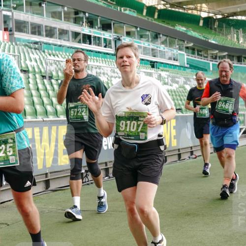 13.09.2026 - 21. swb-Marathon Bremen Michael Burmester http://msf.ph/oto/10425338 13.09.2026 13:24:32 Laufen im Stadion 137, 182, 213, 294, 324, 434, 505, 533, 548, 708, 721, 723, 739, 743, 752, 815, 818, 1273, 1331, 1463, 1471, 1491, 1504, 1515, 1561, 1597, 1598, 1830, 1944, 2059, 2095, 2211, 2252, 2267, 2271, 2286, 2312, 2323, 2354, 2445, 2465, 2483, 2495, 2497, 2503, 2506, 2554, 2571, 2644, 2752, 2768, 2776, 2833, 2896, 2936, 2968, 3005, 3142, 3211, 3259, 3282, 3288, 3289, 3292, 3298, 3306, 3312, 3329, 3364, 3381, 3390, 3395, 3423, 3447, 3559, 3727, 3770, 3819, 4466, 4467 meine-sportfotos.de