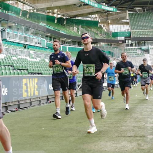 13.09.2026 - 21. swb-Marathon Bremen Michael Burmester http://msf.ph/oto/10425343 13.09.2026 13:01:40 Laufen im Stadion 150, 242, 282, 318, 440, 531, 687, 722, 930, 936, 946, 1006, 1067, 1163, 1250, 1436, 1448, 1582, 1650, 1896, 1963, 2033, 2047, 2062, 2292, 2306, 2322, 2345, 2370, 2378, 2409, 2427, 2485, 2490, 2491, 2560, 2561, 2627, 2638, 2658, 2666, 2668, 2700, 2708, 2781, 2906, 2967, 2987, 3013, 3044, 3145, 3163, 3164, 3168, 3173, 3187, 3248, 3294, 3334, 3372, 3374, 3375, 3385, 3392, 3480, 3524, 3526, 3527, 3603, 3642, 3667, 3721, 3729, 3774, 3806, 3852, 3856, 4000, 4506 meine-sportfotos.de