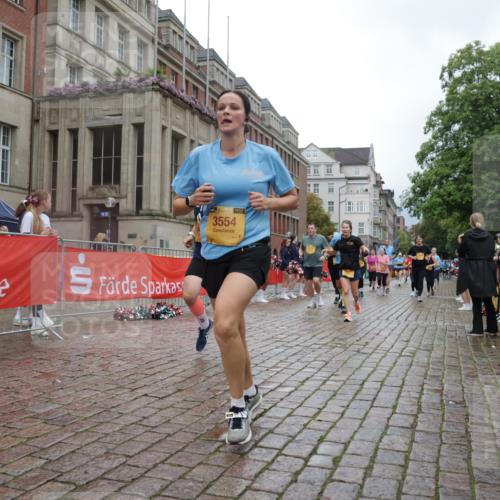 13.09.2026 - Kiel Lauf Yannick Fuchs http://msf.ph/oto/10425360 13.09.2026 11:02:10 Ziel 208, 540, 651, 709, 841, 845, 1651, 1660, 2778, 2895, 2902, 2958, 3443, 3942, 3977, 4848, 5465, 6332, 6407, 6408, 6998, 7005, 7244, 8218, 8793, 8974, 9448, 9732, 9738, 9856, 10020, 10531, 11466, 11546, 11959, 12578, 735, 1347, 1425, 1660, 2451, 2616, 2722, 2726, 2838, 2902, 2996, 3039, 3224, 3554, 3982, 4420, 5406, 5927, 6311, 6407, 6408, 6619, 6631, 6717, 7174, 7556, 8343, 8523, 8555, 8934, 9523, 9695, 10056, 10607, 11159, 11265, 11338, 11465, 11547, 484, 649, 935, 2322 meine-sportfotos.de