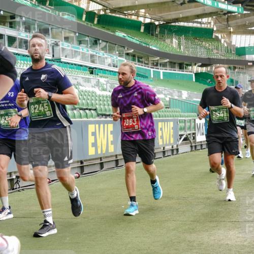 13.09.2026 - 21. swb-Marathon Bremen Michael Burmester http://msf.ph/oto/10425374 13.09.2026 13:01:42 Laufen im Stadion 150, 242, 282, 318, 440, 531, 687, 722, 930, 936, 946, 1006, 1067, 1163, 1250, 1436, 1448, 1582, 1650, 1896, 2033, 2047, 2062, 2292, 2322, 2345, 2370, 2378, 2409, 2427, 2485, 2490, 2491, 2560, 2561, 2627, 2638, 2658, 2666, 2668, 2700, 2708, 2781, 2906, 2967, 2987, 3013, 3044, 3145, 3163, 3164, 3168, 3173, 3187, 3248, 3294, 3334, 3372, 3374, 3375, 3385, 3392, 3524, 3526, 3527, 3603, 3642, 3667, 3721, 3774, 3806, 3852, 3856, 4000, 4506 meine-sportfotos.de