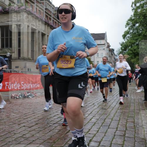 13.09.2026 - Kiel Lauf Yannick Fuchs http://msf.ph/oto/10425512 13.09.2026 11:02:31 Ziel 484, 649, 935, 1693, 2299, 3414, 3670, 3968, 6375, 6878, 7389, 8036, 9745, 11256, 11384, 11942, 12085, 12640, 12697, 208, 484, 540, 651, 709, 841, 845, 1651, 1660, 2322, 2451, 2726, 2778, 2895, 2902, 2958, 2996, 3102, 3443, 3942, 3977, 4848, 5465, 6311, 6332, 6407, 6408, 6998, 7005, 7244, 8218, 8343, 8517, 8793, 8974, 9448, 9523, 9732, 9738, 9856, 10020, 10056, 10531, 11135, 11256, 11261, 11301, 11466, 11546, 12578, 415, 1298, 2055, 3947, 4562, 4648, 4984, 5712, 6071, 6483 meine-sportfotos.de